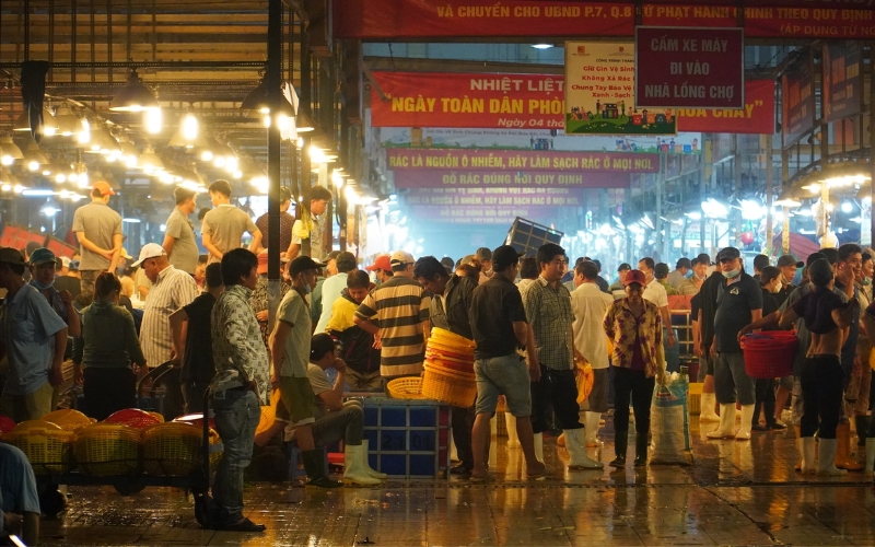 Chợ đầu mối